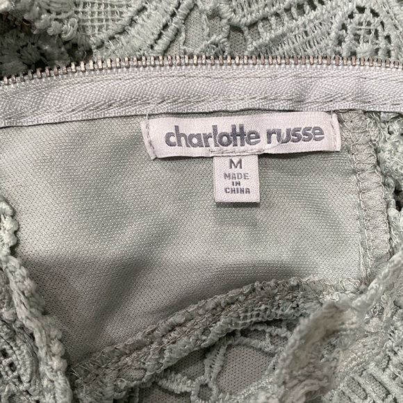 Crochet lace dress size medium - Picture 6 of 7